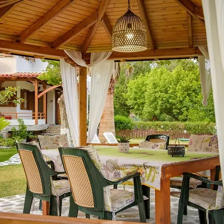 Palmera Casa vacanze Ierissós